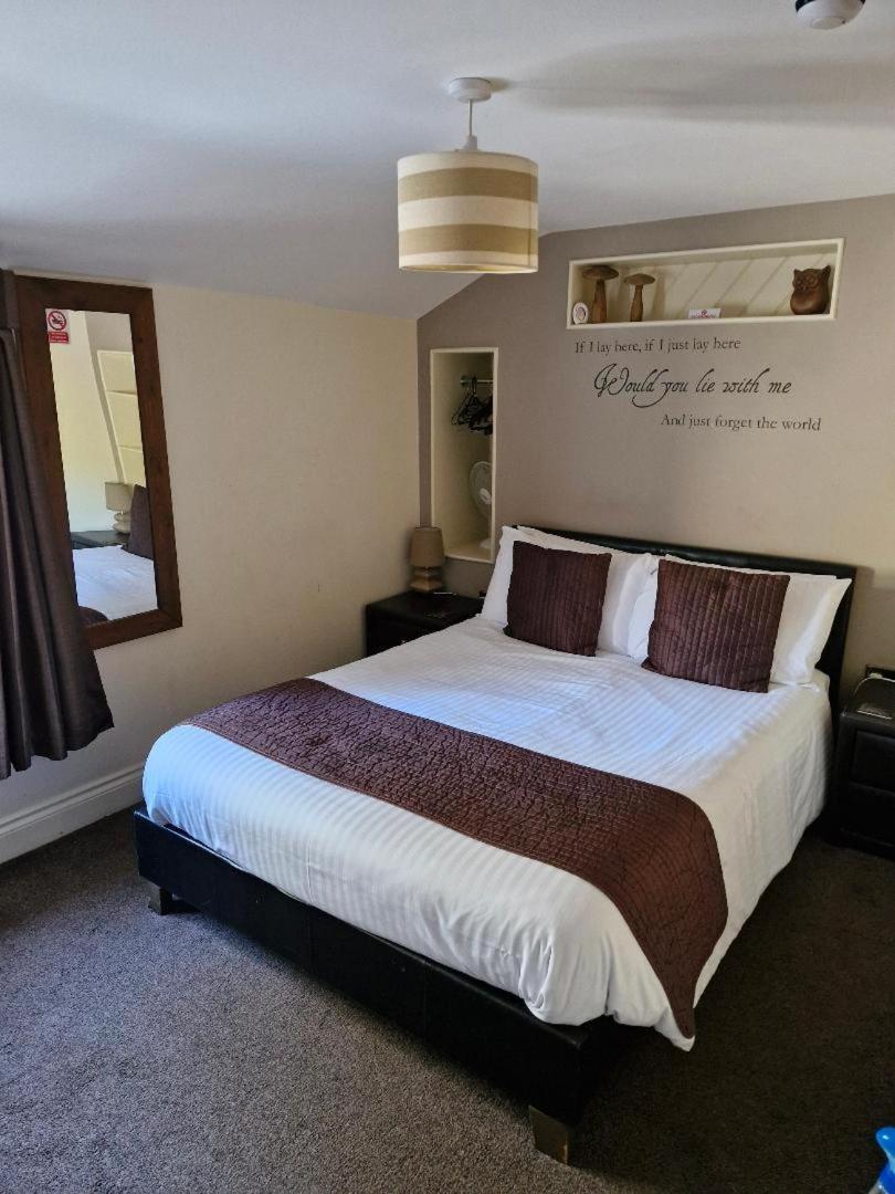 The Court House Inn Thrapston  Exteriér fotografie