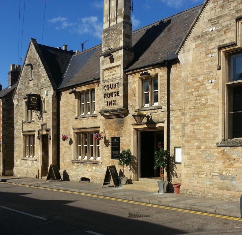 The Court House Inn Thrapston  Exteriér fotografie